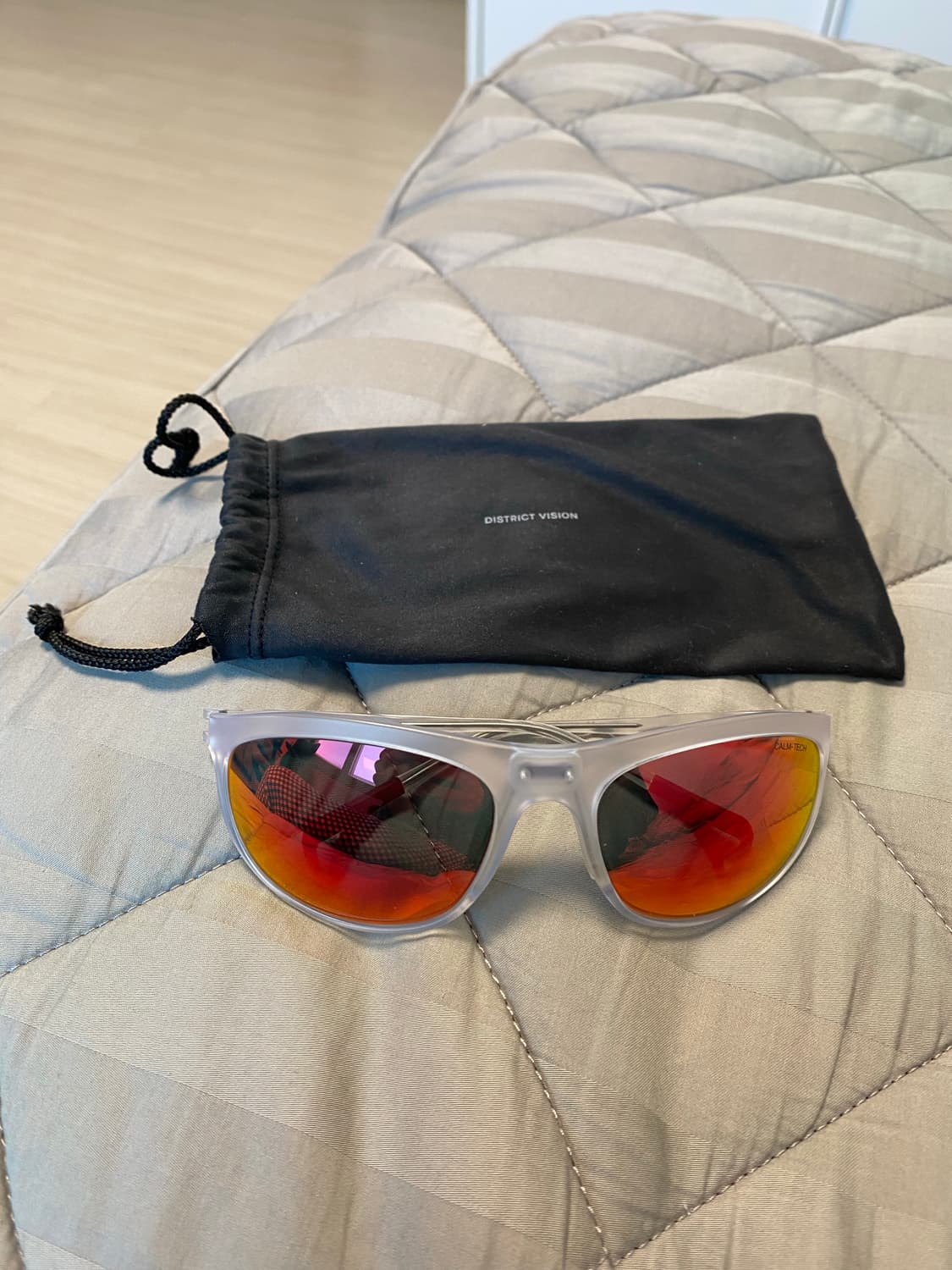 디스트릭트비전 타케요시 상품이미지1