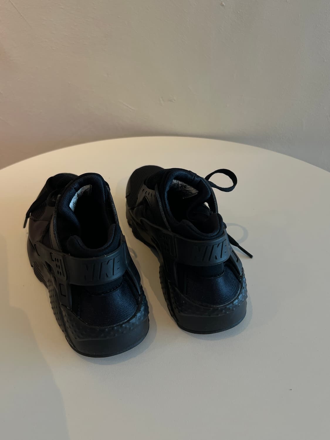 (230) 나이키 허라취 런 (GS) '트리플 블랙' (654275-01 상품이미지5