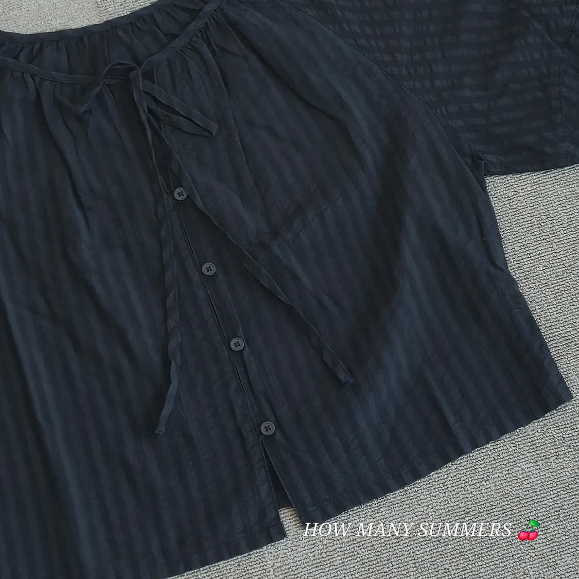 GU 지유 블랙 리본 퍼프 소매 블라우스 상품이미지2