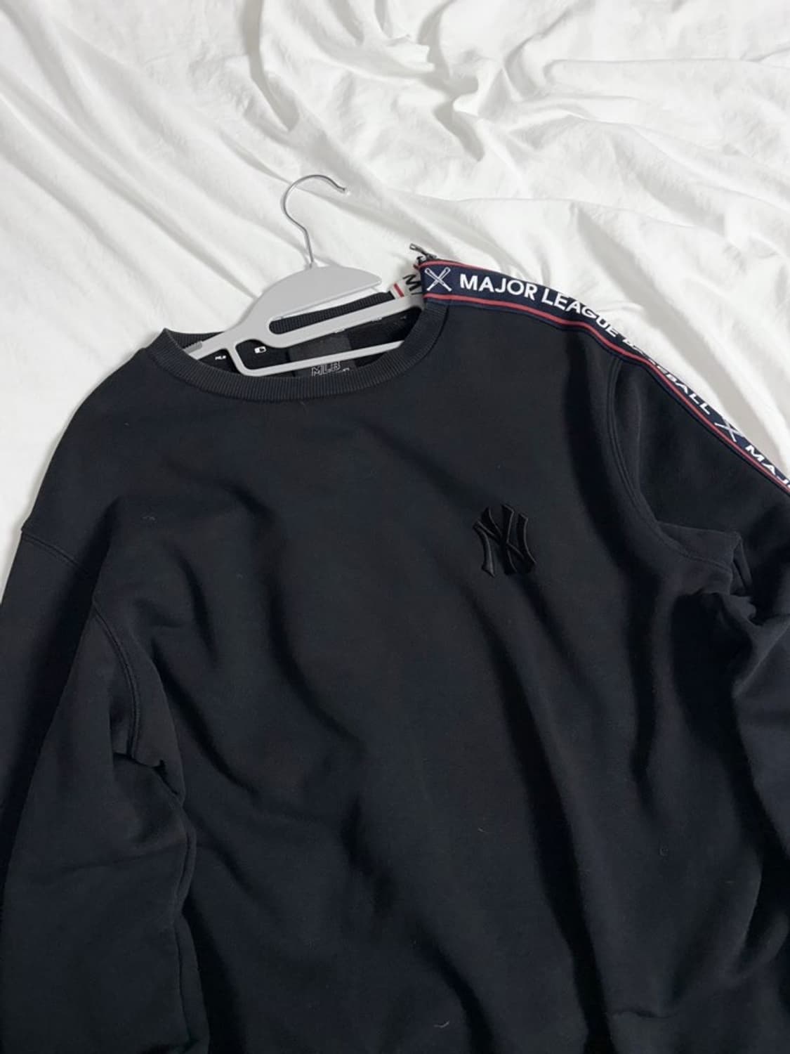 Mlb 사이드라인 맨투맨 상품이미지2