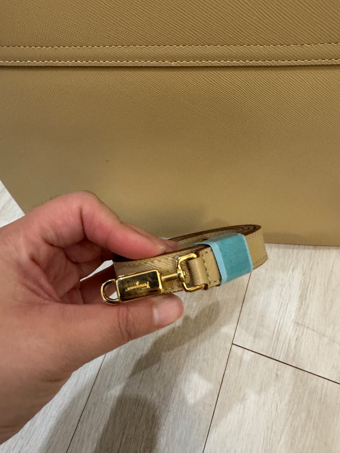 페라가모 켈리백 상품이미지6