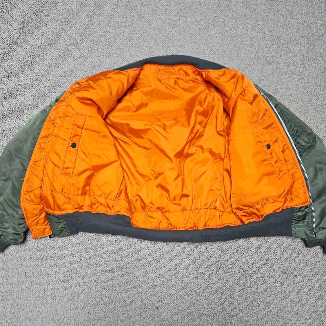 알파인더스트리 ma-1  made in usa m사이즈 민수용 민트급 상품이미지4