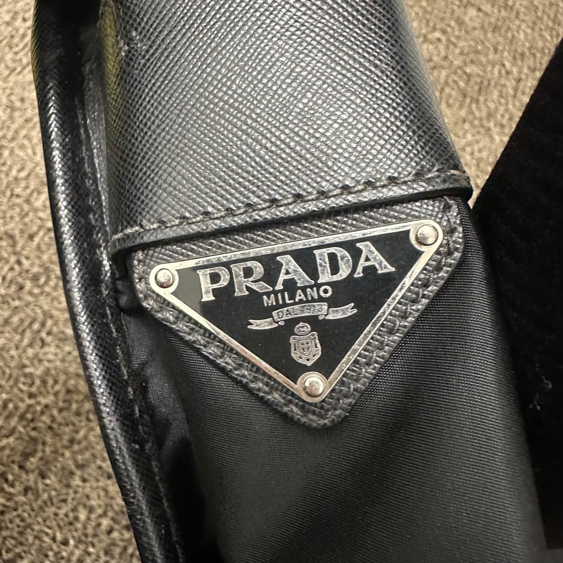 PRADA 프라다 메신저백 크로스백 가방 블랙 상품이미지3