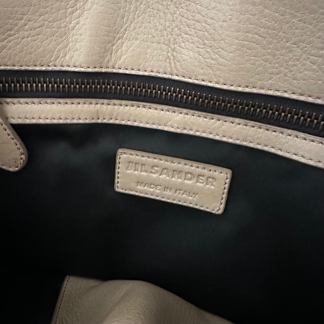 질샌더 jil sander 로고 가죽 토트백 상품이미지9