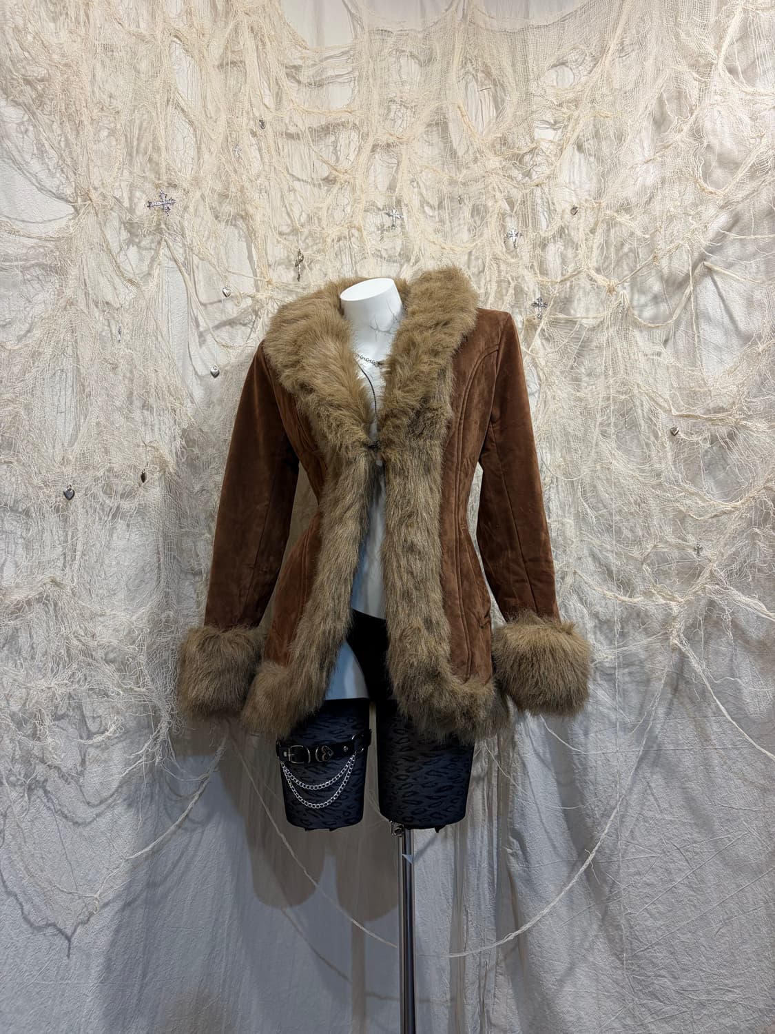 00's Onegyaru fur jacket 상품이미지3