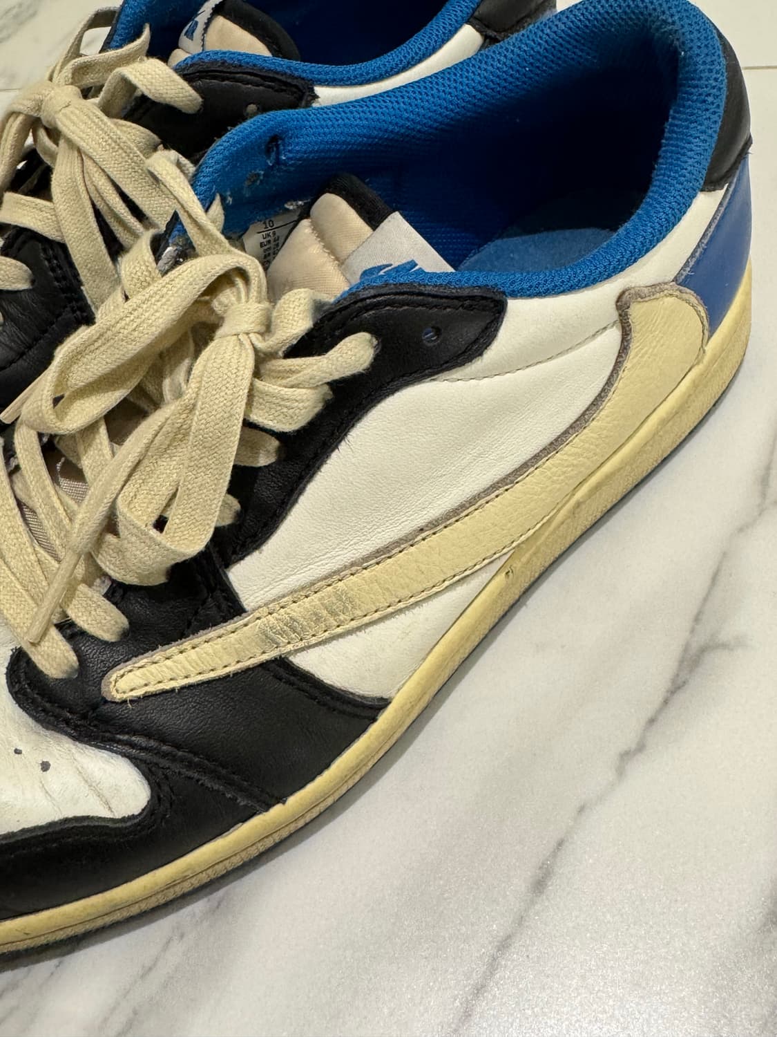 나이키 에어조던1 로우 트래비스 스캇 프래그먼트 OG 상품이미지7