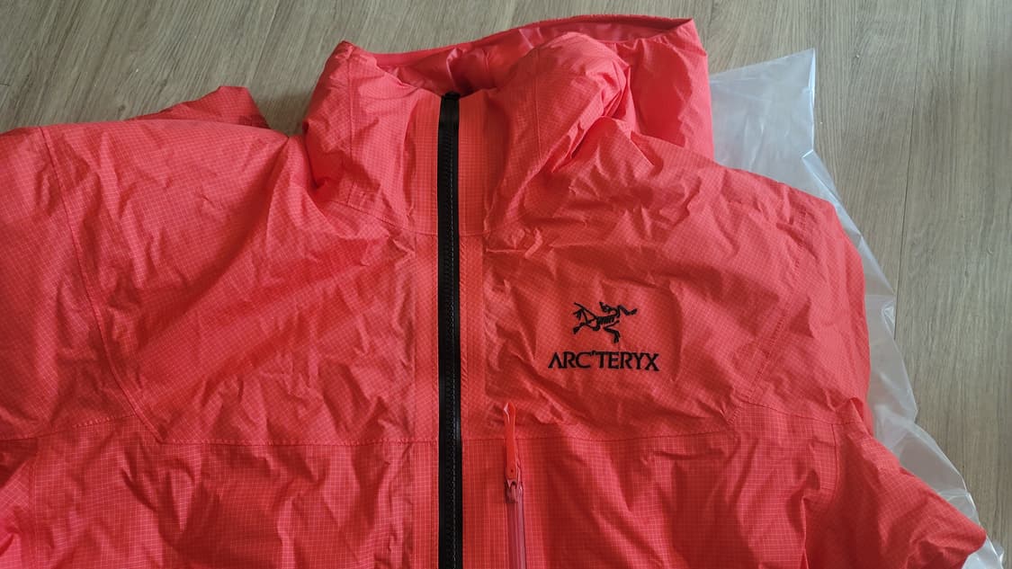 아크테릭스 알파 라이트웨이트 파카  상품이미지1