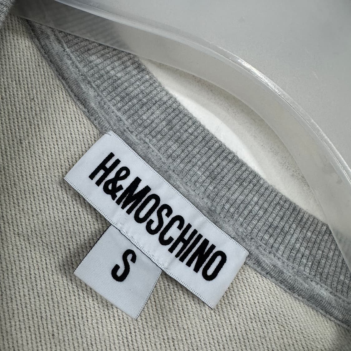 모스키노 x H&M 미키마우스 맨투맨 상품이미지4