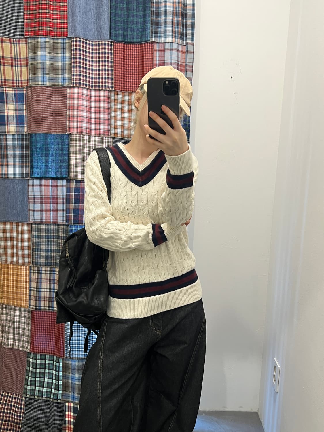 폴로 브이넥 꽈배기 니트 상품이미지2