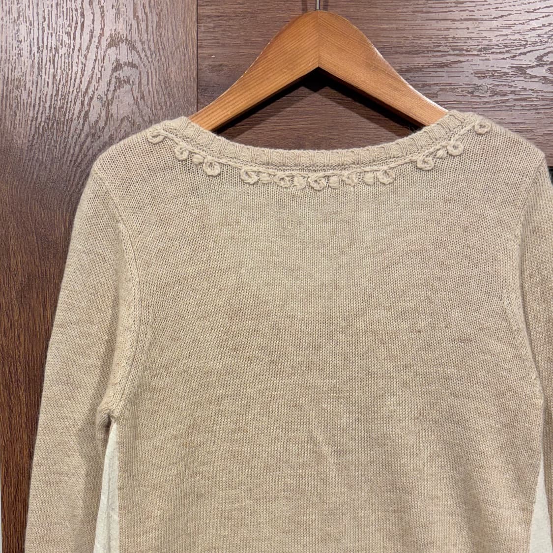 일본 빈티지 오트밀 플라워 자수 배색 울혼방 모리 가디건 상품이미지8