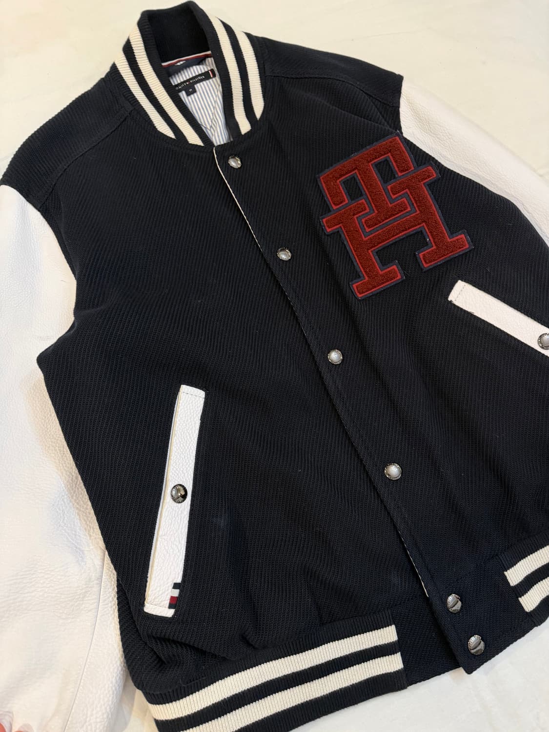 타미힐피거 아이비리그 바시티 가죽 자켓 네이비 상품이미지3