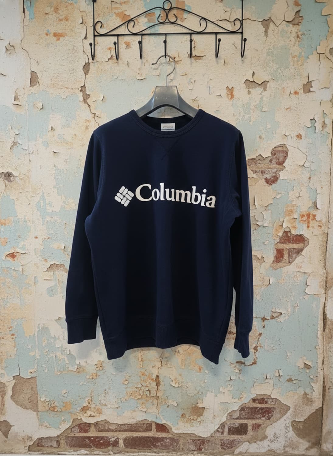 컬럼비아 네이비 맨투맨 L 상품이미지1