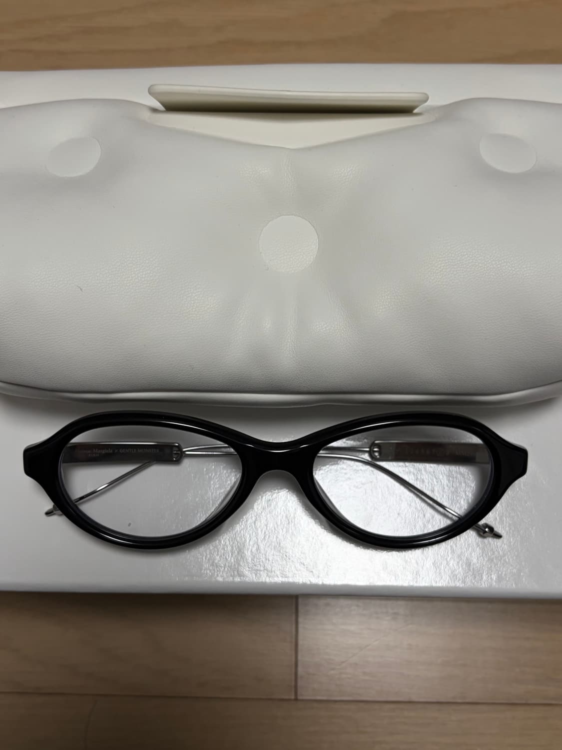 [새상품] 젠틀몬스터 마르지엘라 mm214 상품이미지2