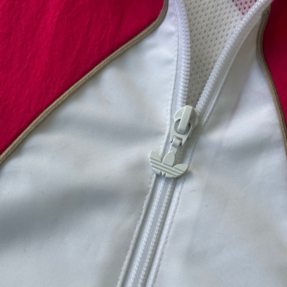 아디다스 멀티컬러 빅로고 바람막이 L(105) 상품이미지3