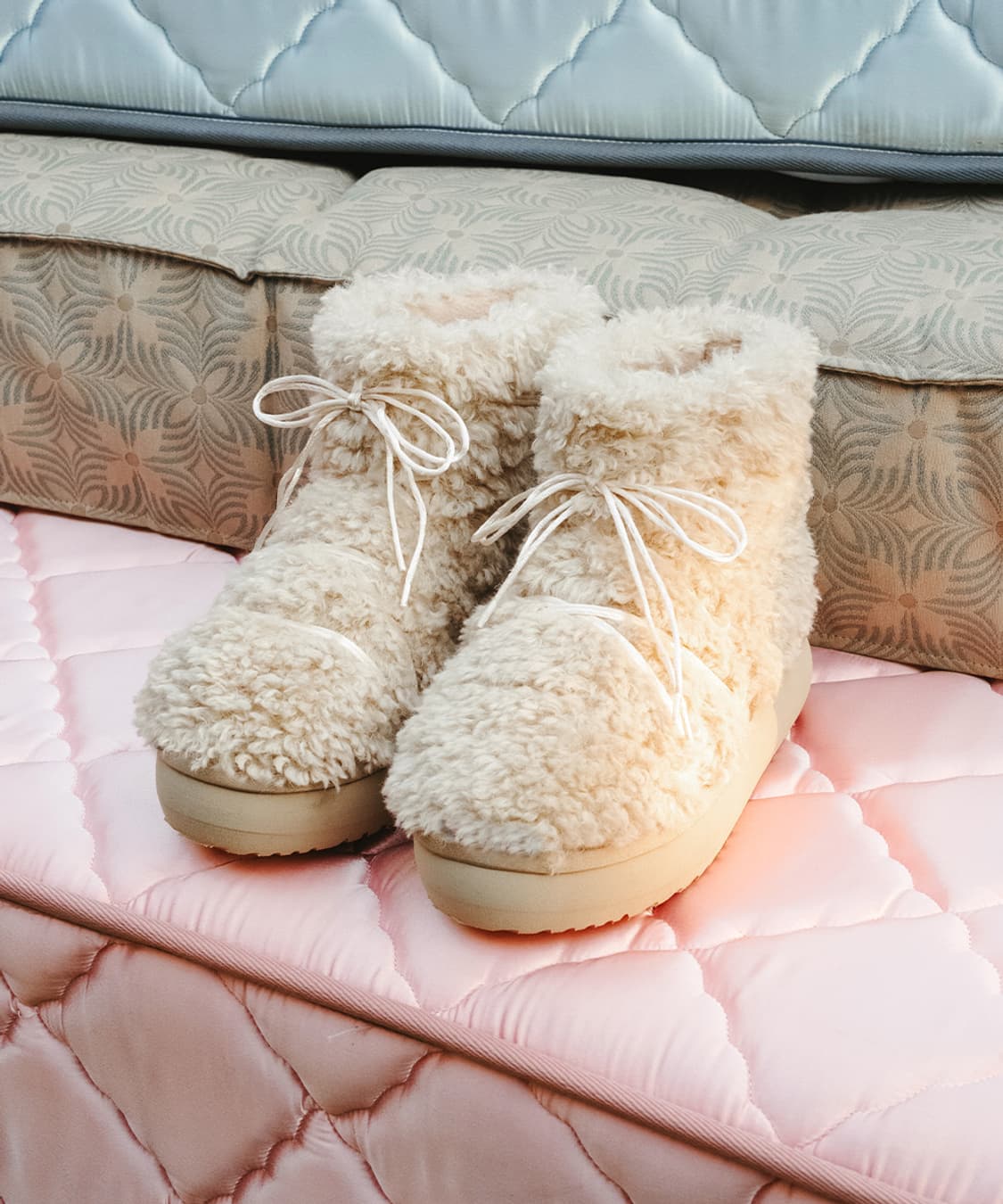 (250) 락피쉬 컬리 퍼 부츠 숏 베이지 상품이미지1