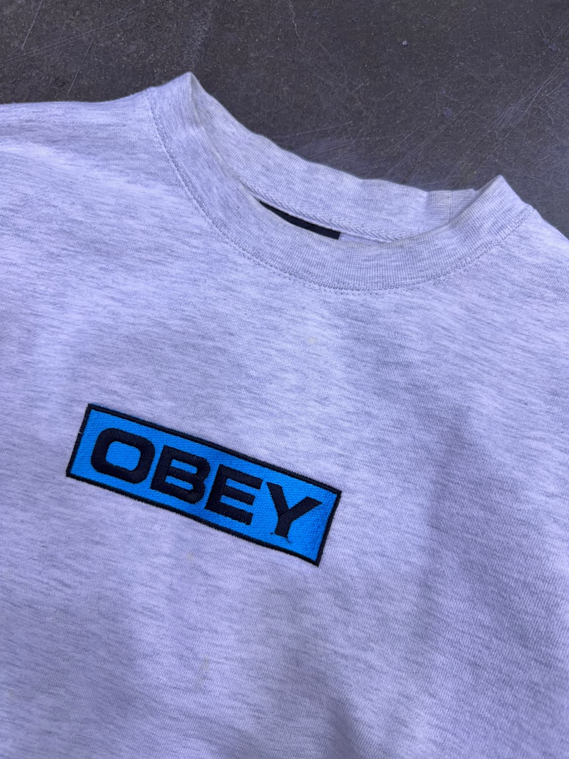 오베이 바 로고 크루넥 맨투맨 스웻셔츠 M 상품이미지3