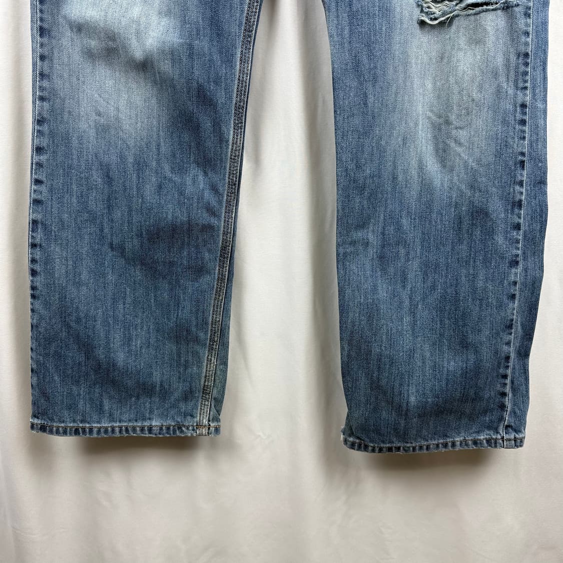 (36) 칼하트 00s 릴렉스 핏 연청 데님 팬츠 상품이미지3
