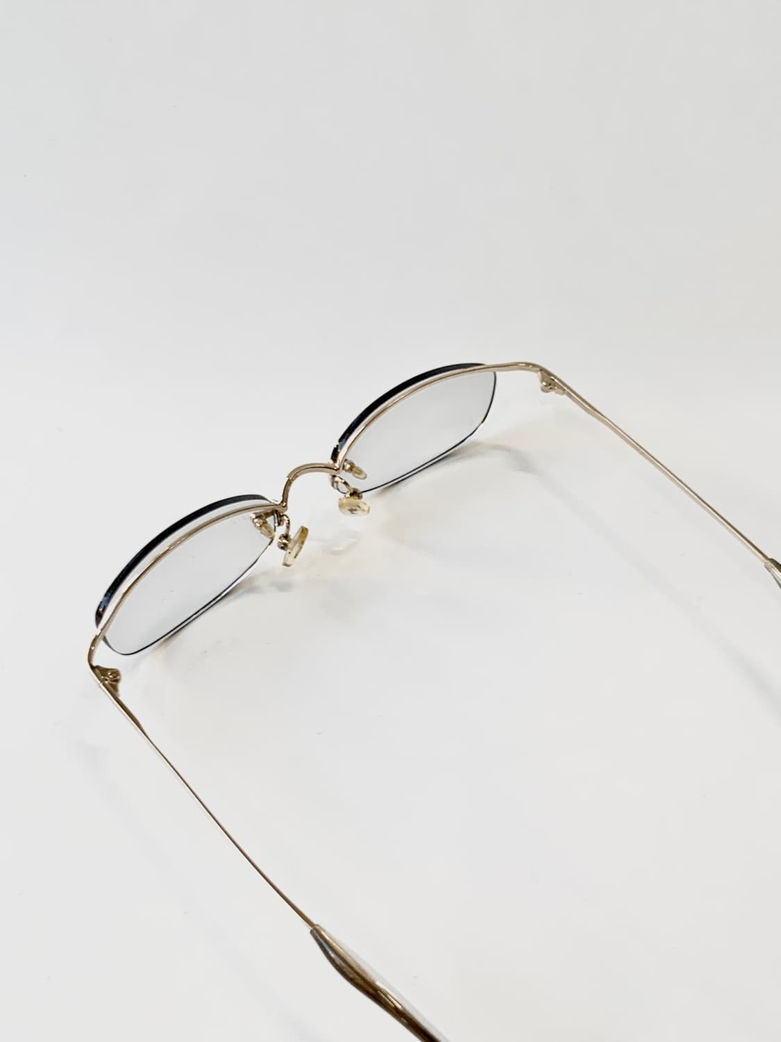 [픽키-639]  골드 하프림 안경 라인 포인트 데드스탁 상품이미지9