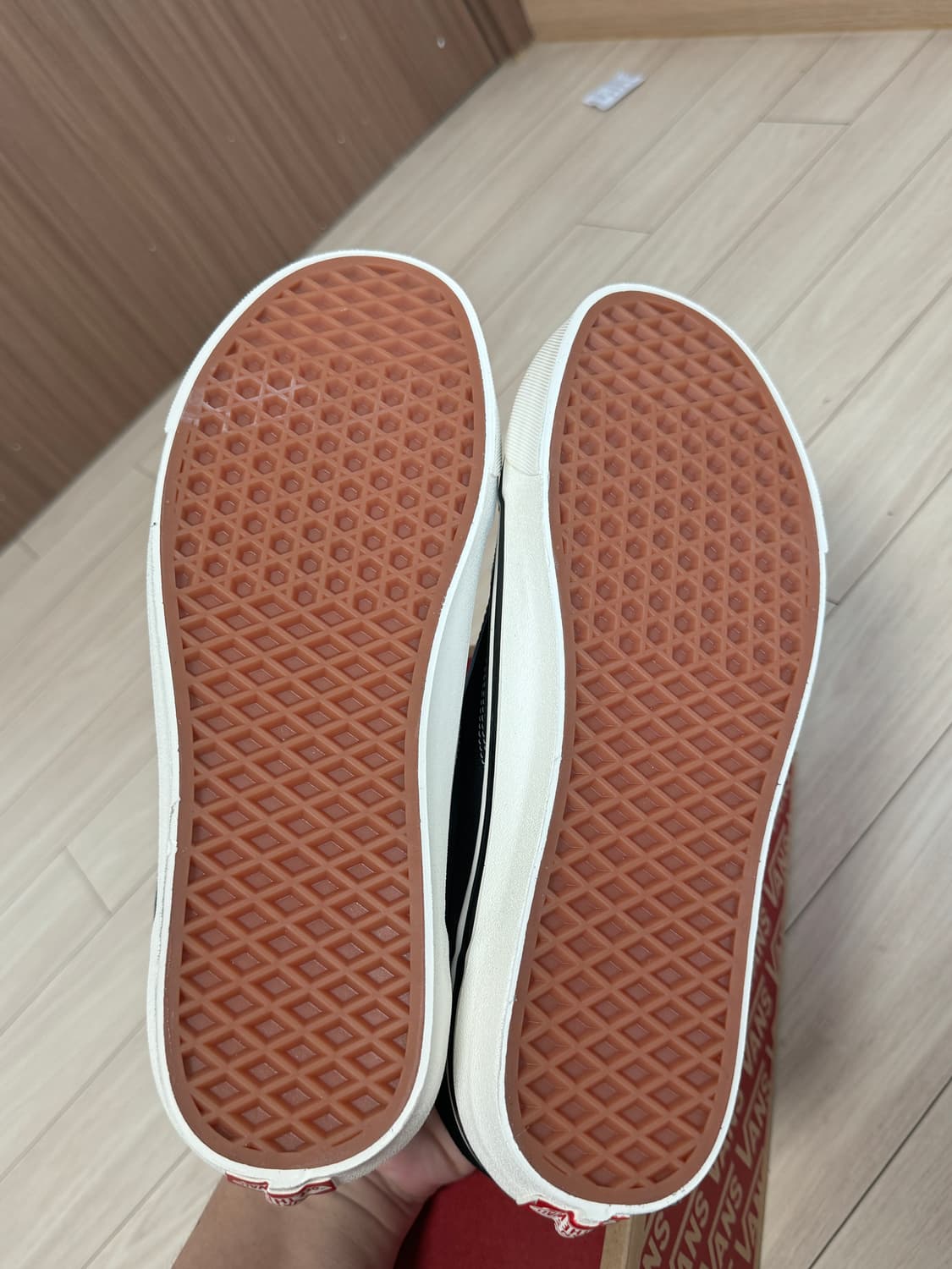 [새상품]반스 올드스쿨 36 DX(애너하임 팩토리)블랙 화이트 295 상품이미지3