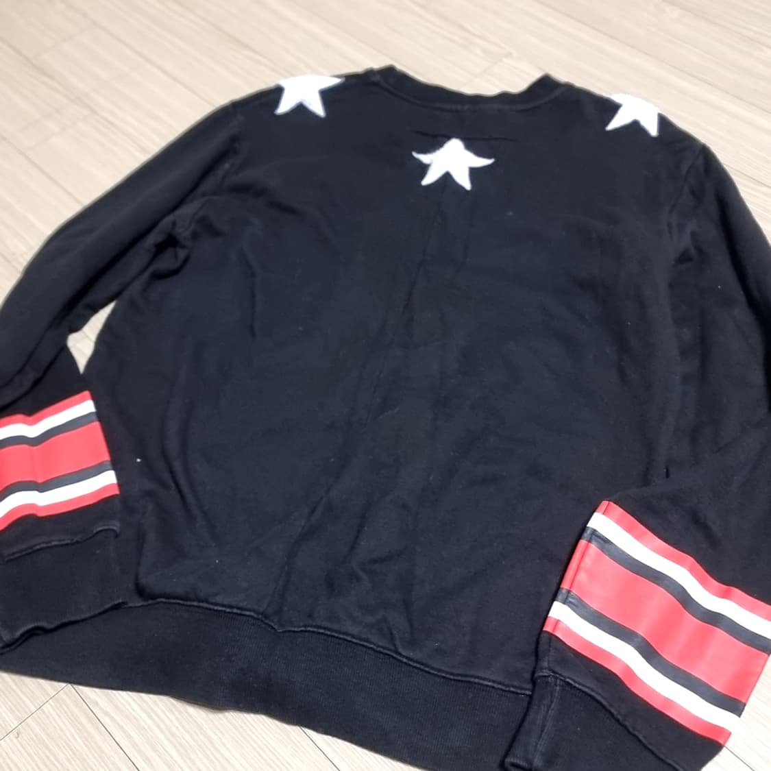 일본제 지방시 블랙 스타 기모 맨투맨 티셔츠(100-105) 상품이미지8