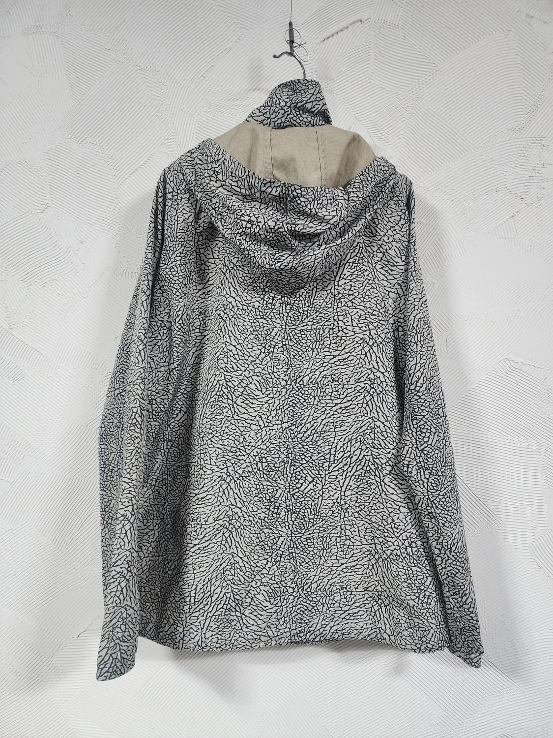 나이키 엘리펀트 패턴 바람막이 후드 자켓 상품이미지2