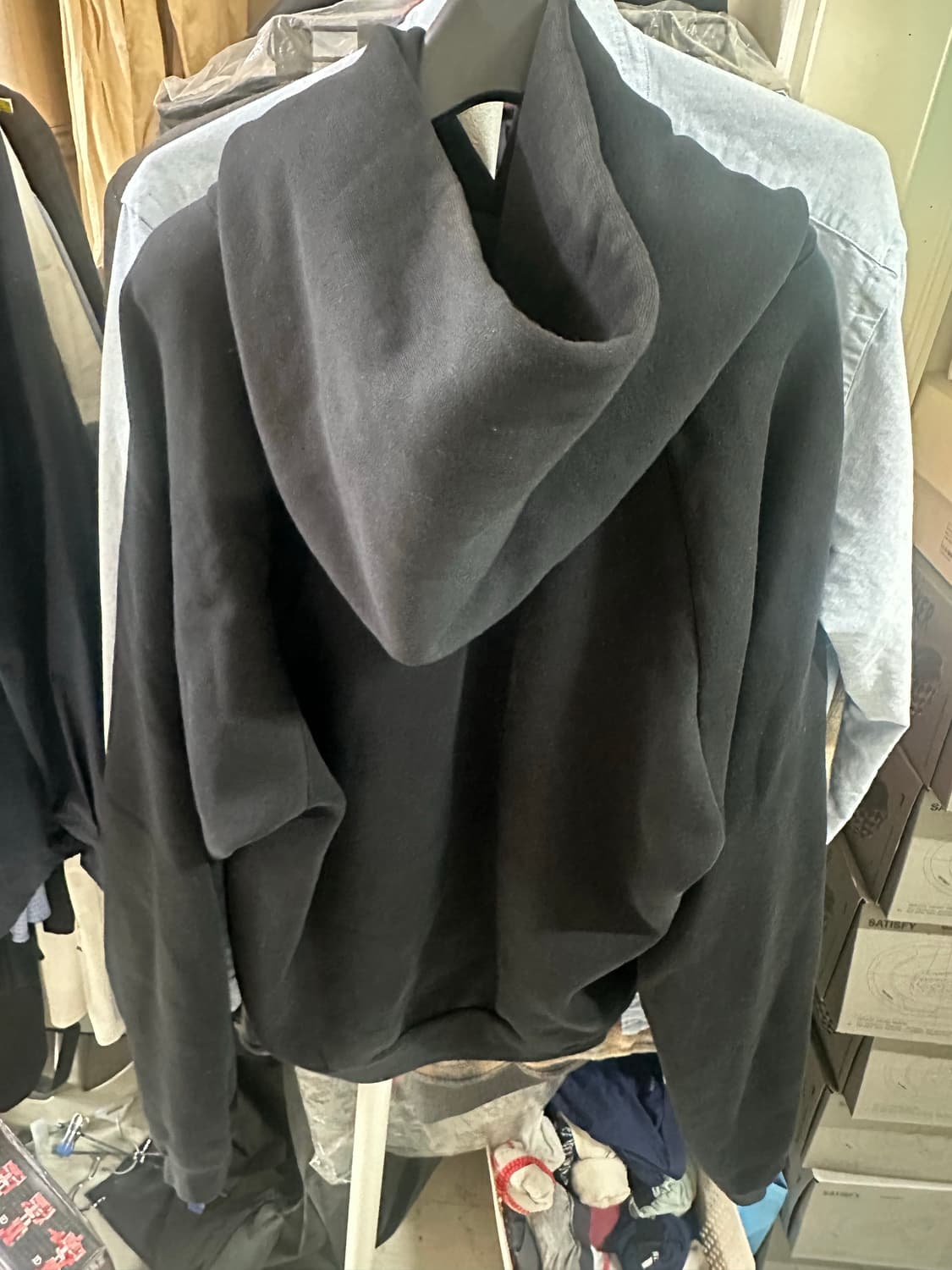 [L] 발렌시아가 BB로고 모드 후드티 블랙 레드 상품이미지2