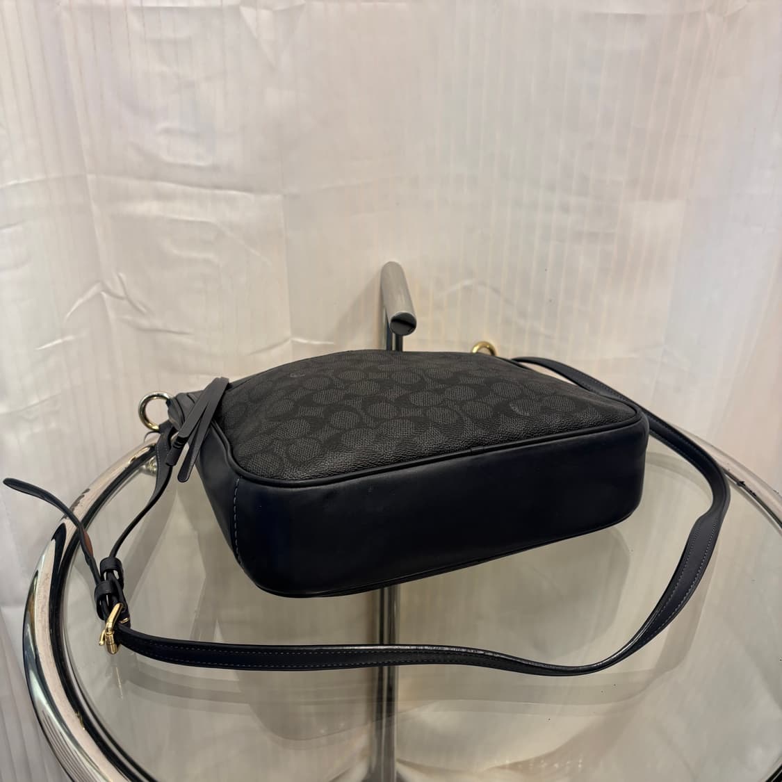 정품 코치 가죽 시그니처 크로스백     상품이미지6