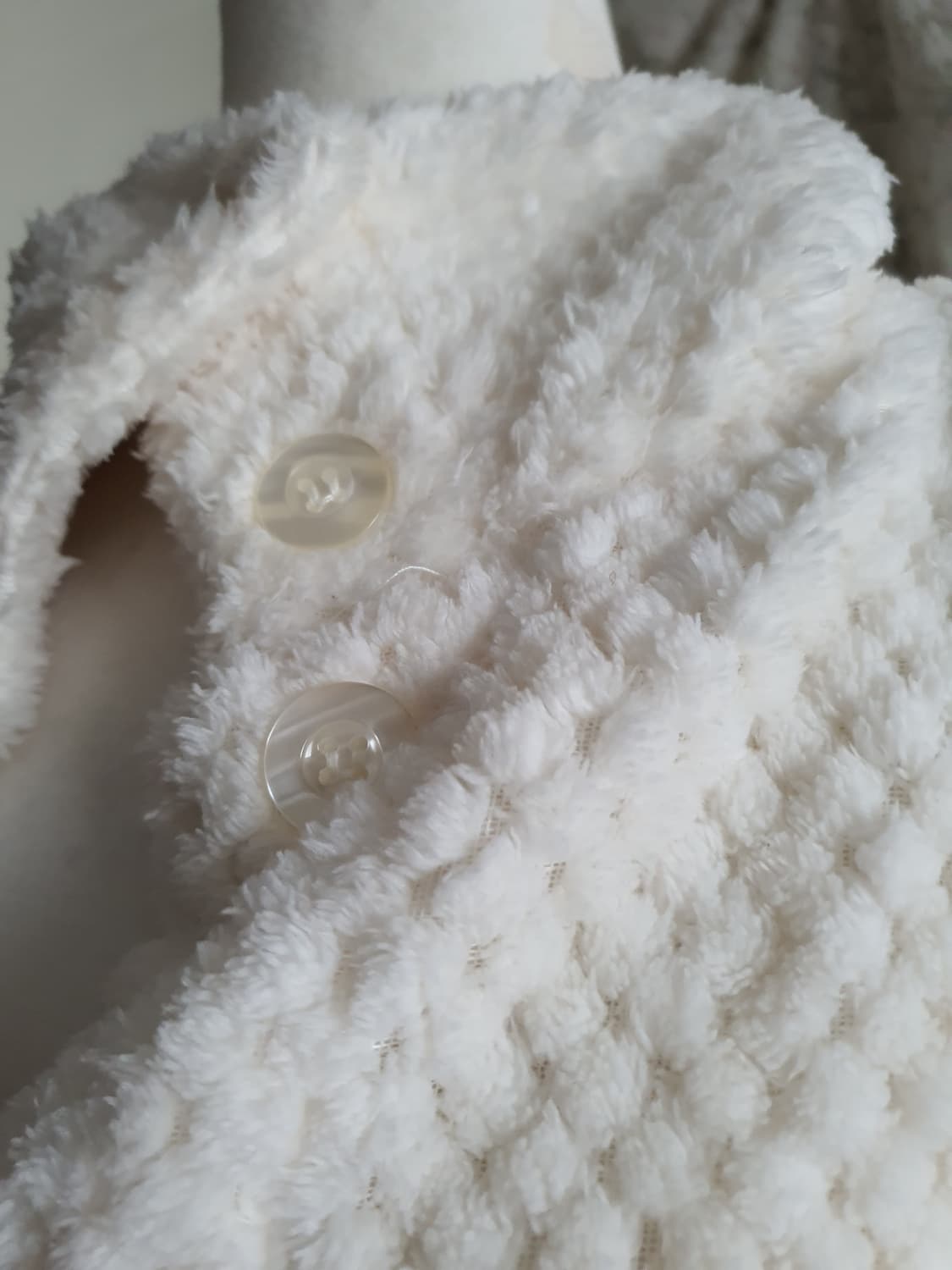 [모리걸] 2종류 일괄 아이보리 뽀글이 포켓 케이프 상품이미지7