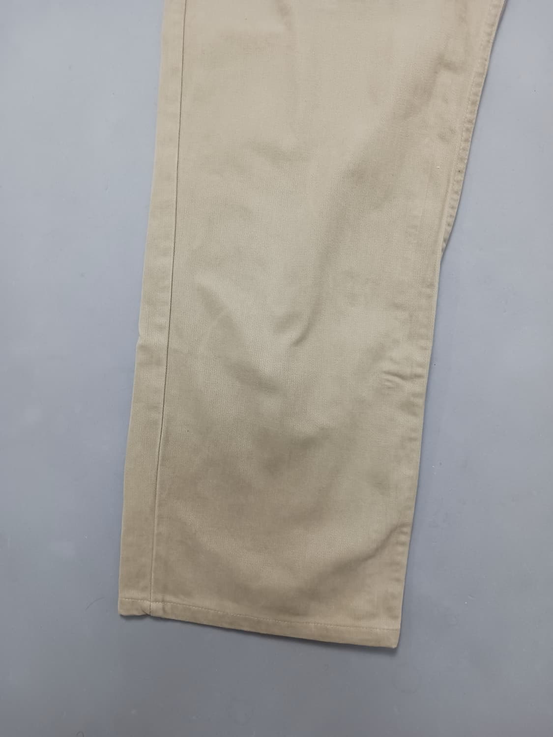 [36] 리바이스 502 베이지 치노 레귤러 테이퍼드 핏 팬츠 상품이미지3