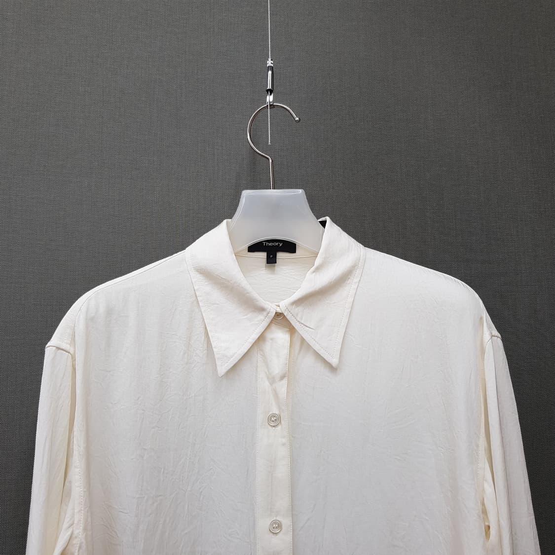 띠어리(Theory) 트리아세테이트 베이직 셔츠 P사이즈 상품이미지2