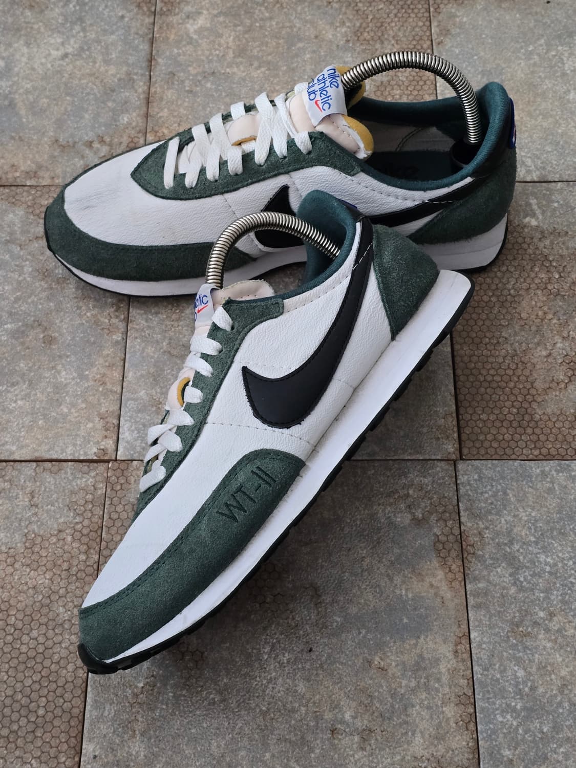 (275)나이키 와플 트레이너 2 애슬레틱 클럽 상품이미지3