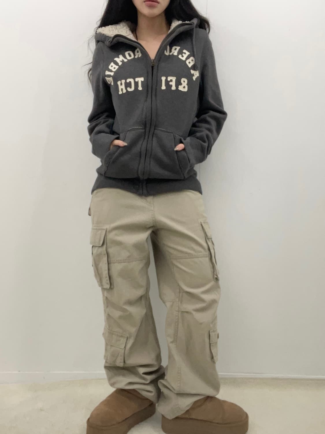 pocket beige cargo pants 상품이미지1