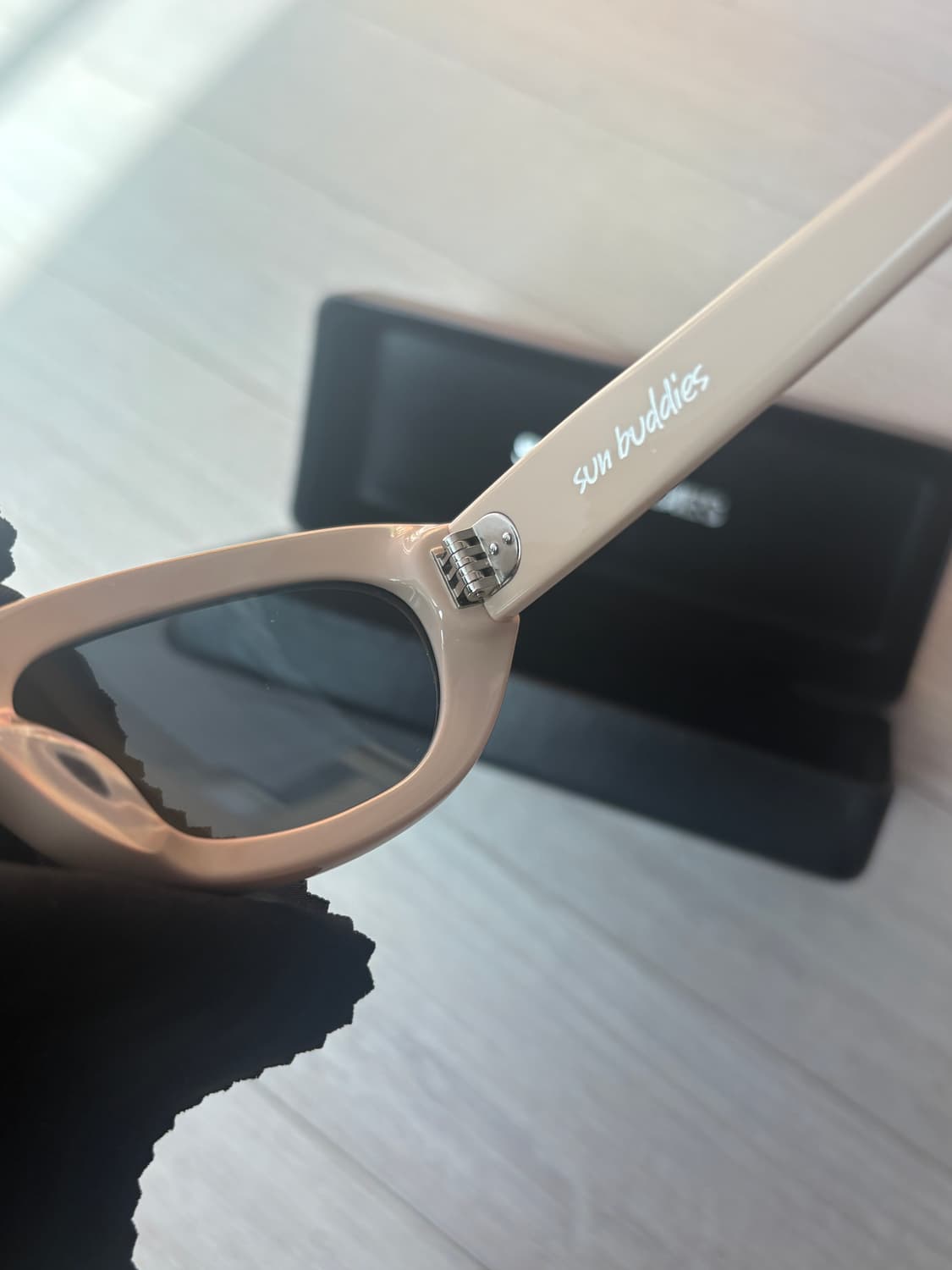 Sun Buddies Miuccia 선글라스 상품이미지3