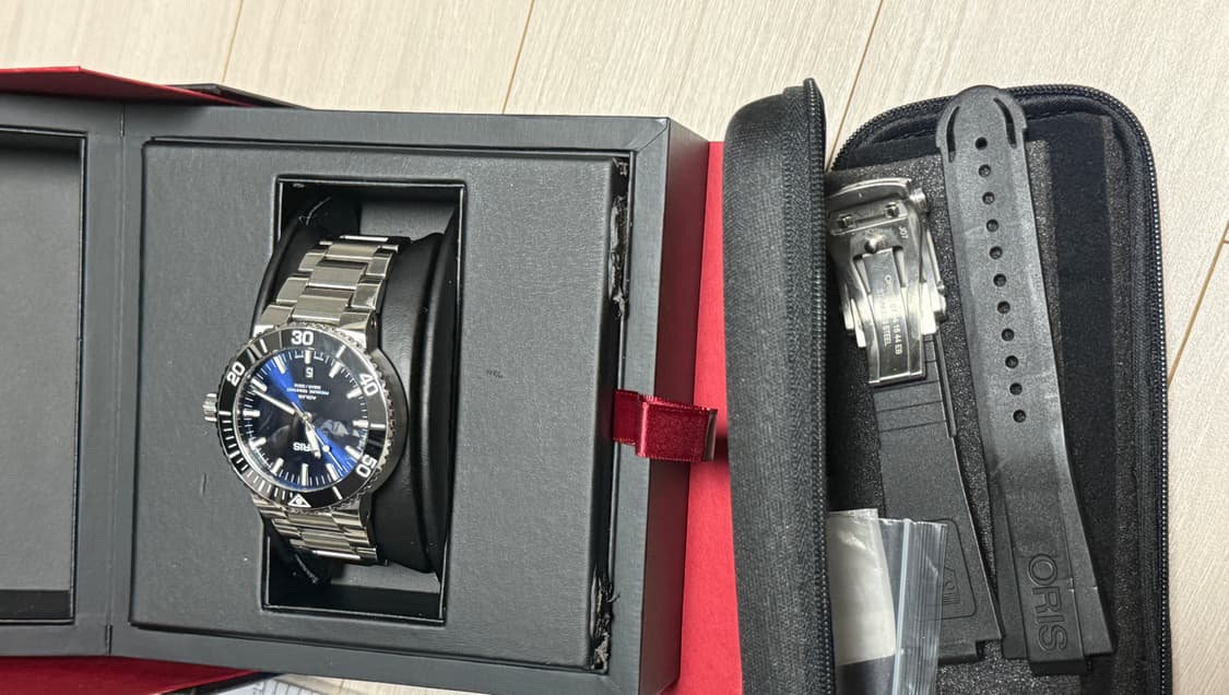 오리스 애커스 딥블루 43mm 풀세트 (국내 성골 / 정품 러버밴드 포함 상품이미지1