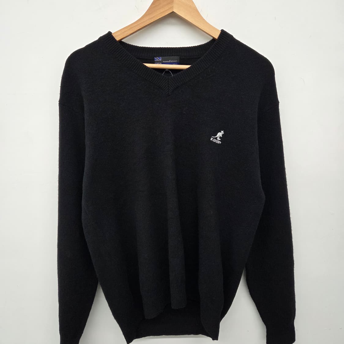 캉골 블랙 V넥 니트 남m 상품이미지2