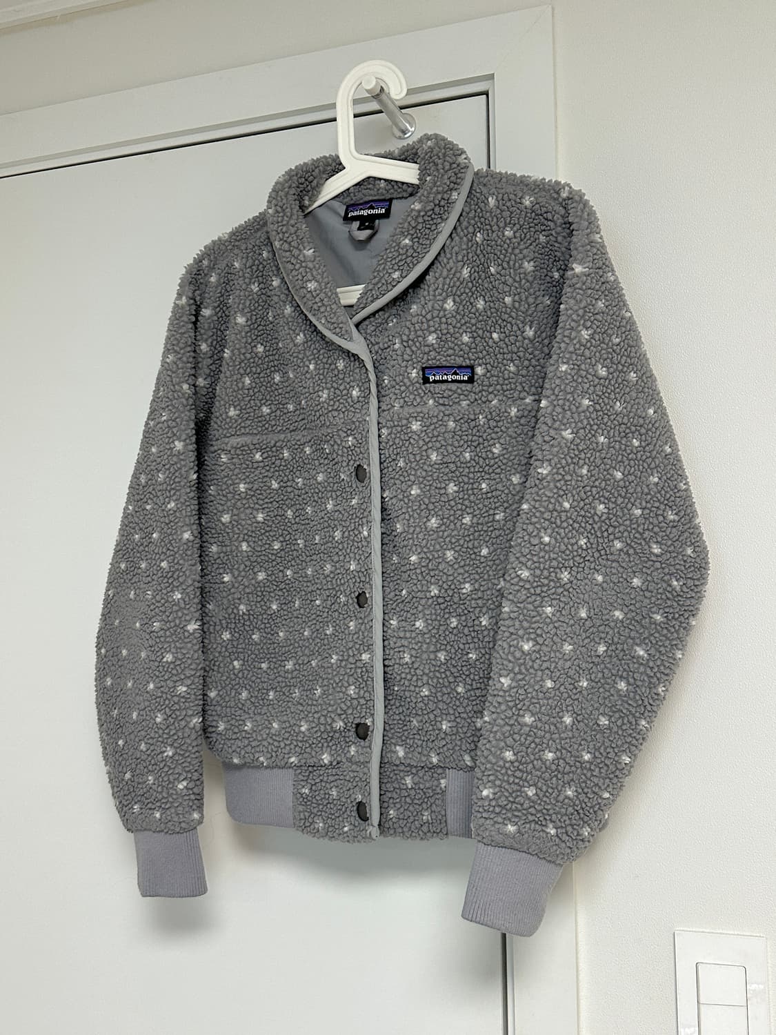 파타고니아 도트 땡땡이 플리스 자켓 그레이 상품이미지2