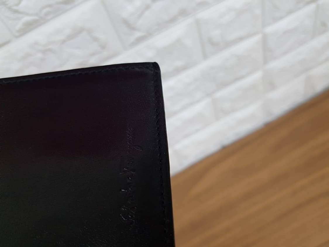 페라가모 남성 지갑 (정품) 상품이미지3