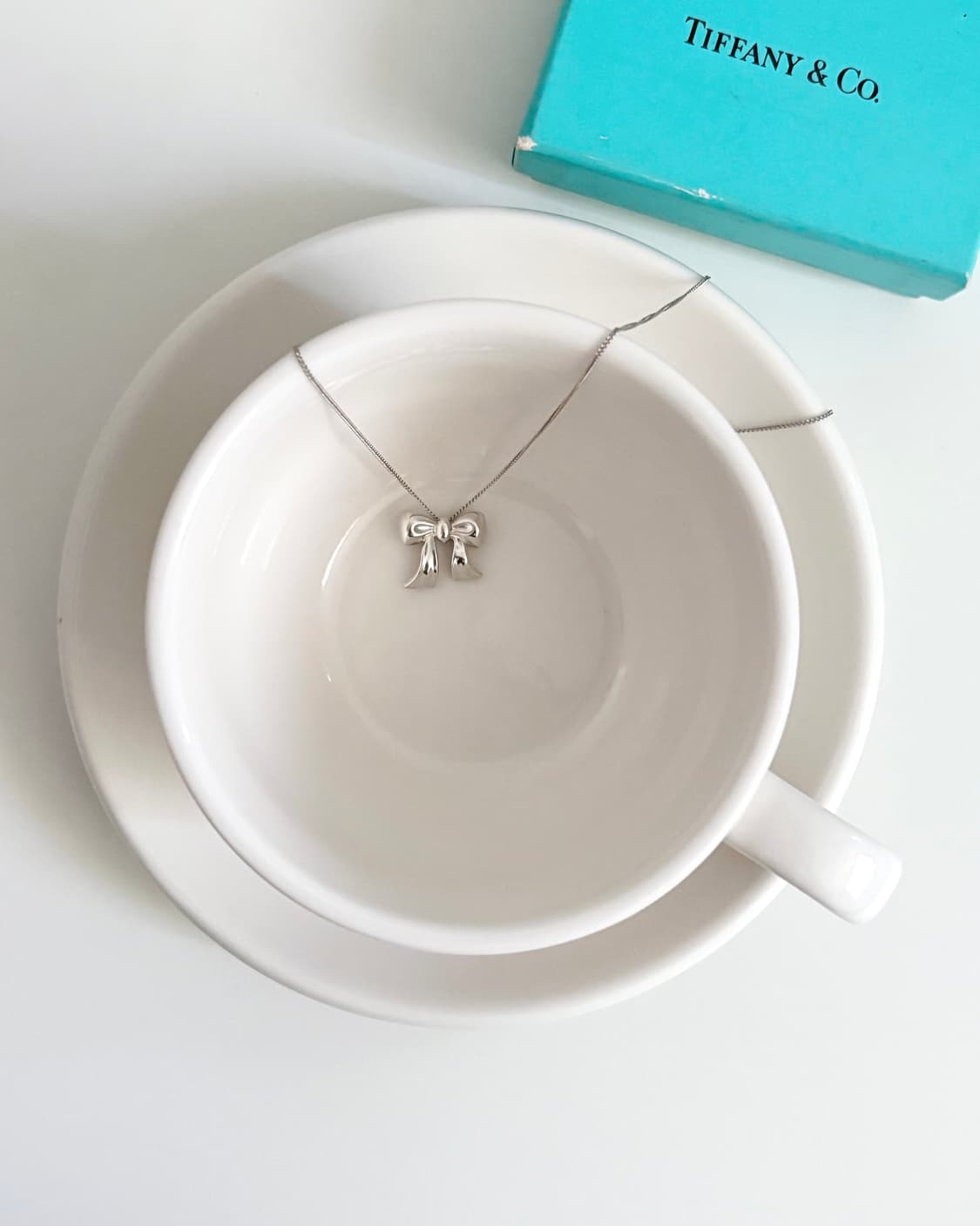 티파니앤코 리본 실버 목걸이(SV925) 상품이미지10
