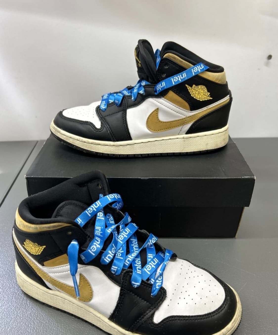 Jordan 1 Mid Pollen 상품이미지1