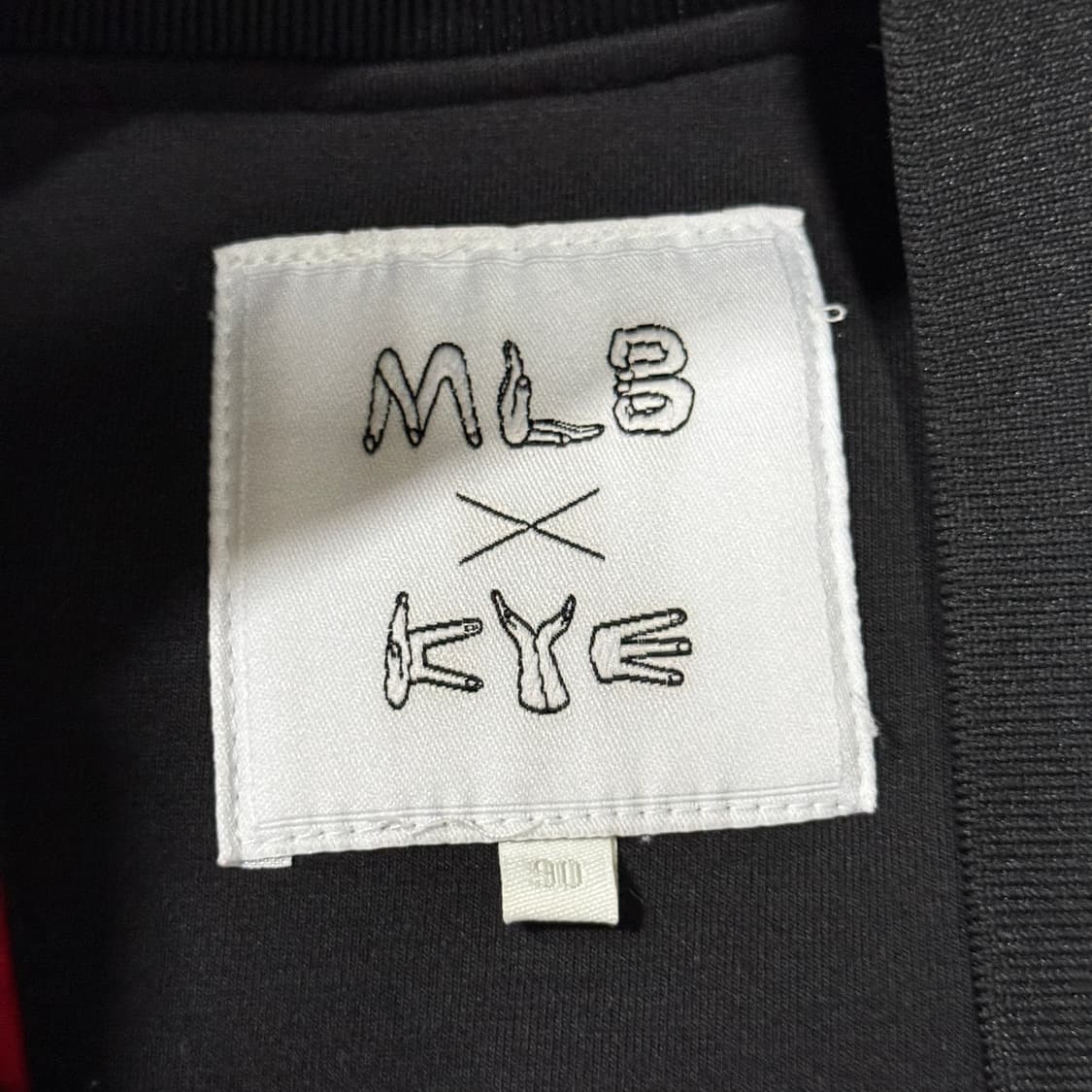 MLB x KYE 멀티 프린팅 레더암 바시티 자켓 상품이미지10