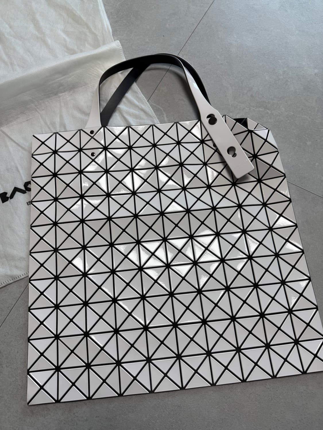 바오바오 이세이미야케 프리즘 토트백 상품이미지2