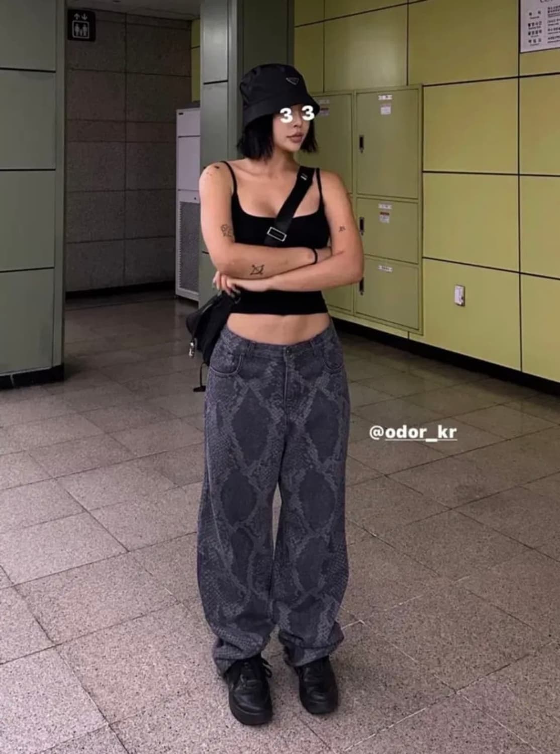 (새상품) 오도어 파이톤 팬츠 상품이미지1