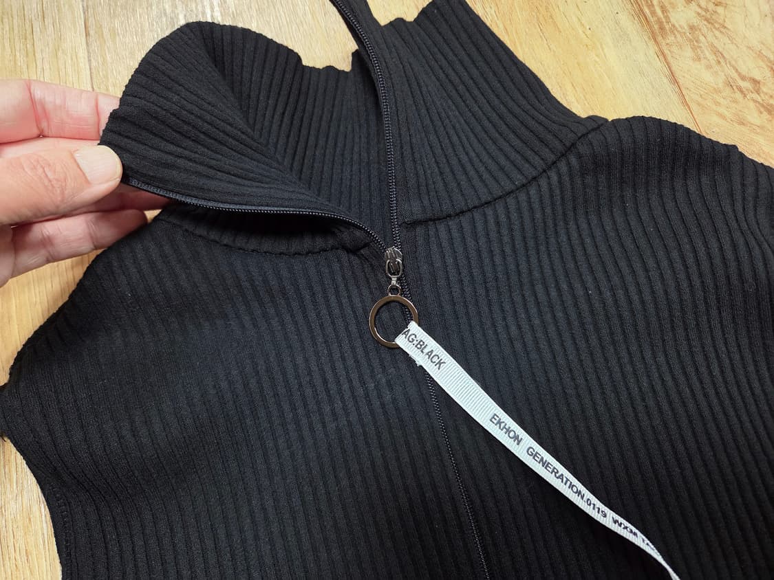 에콘(EKHON) 리본 디테일 터틀넥 골지탑 55-66 상품이미지8