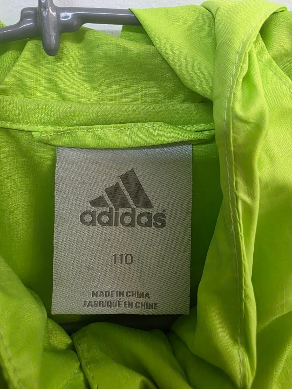 아디다스 레알마드리드 트레이닝탑 바람막이 상품이미지2