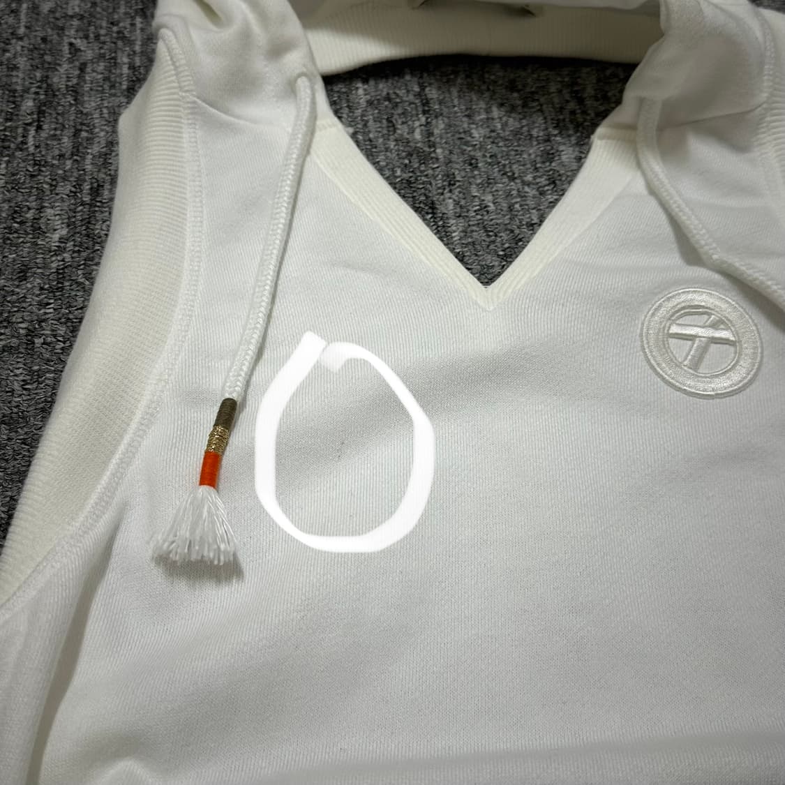 더오픈프로덕트 open yy 오픈와이와이 포켓 후드 슬리브리스 상품이미지6