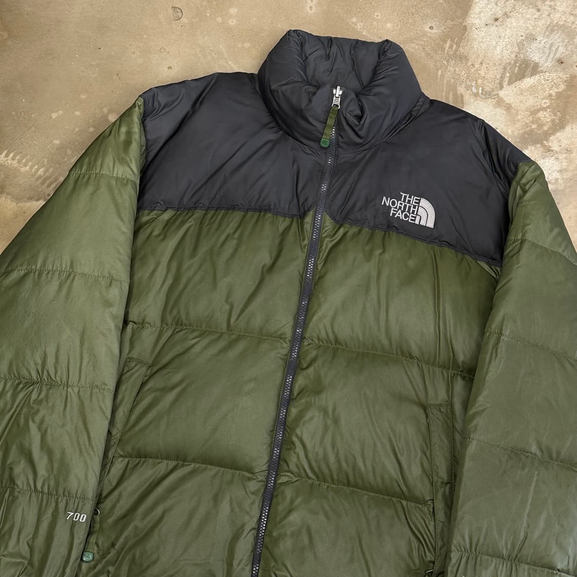 XL 노스페이스 눕시 700 카키 패딩 상품이미지1