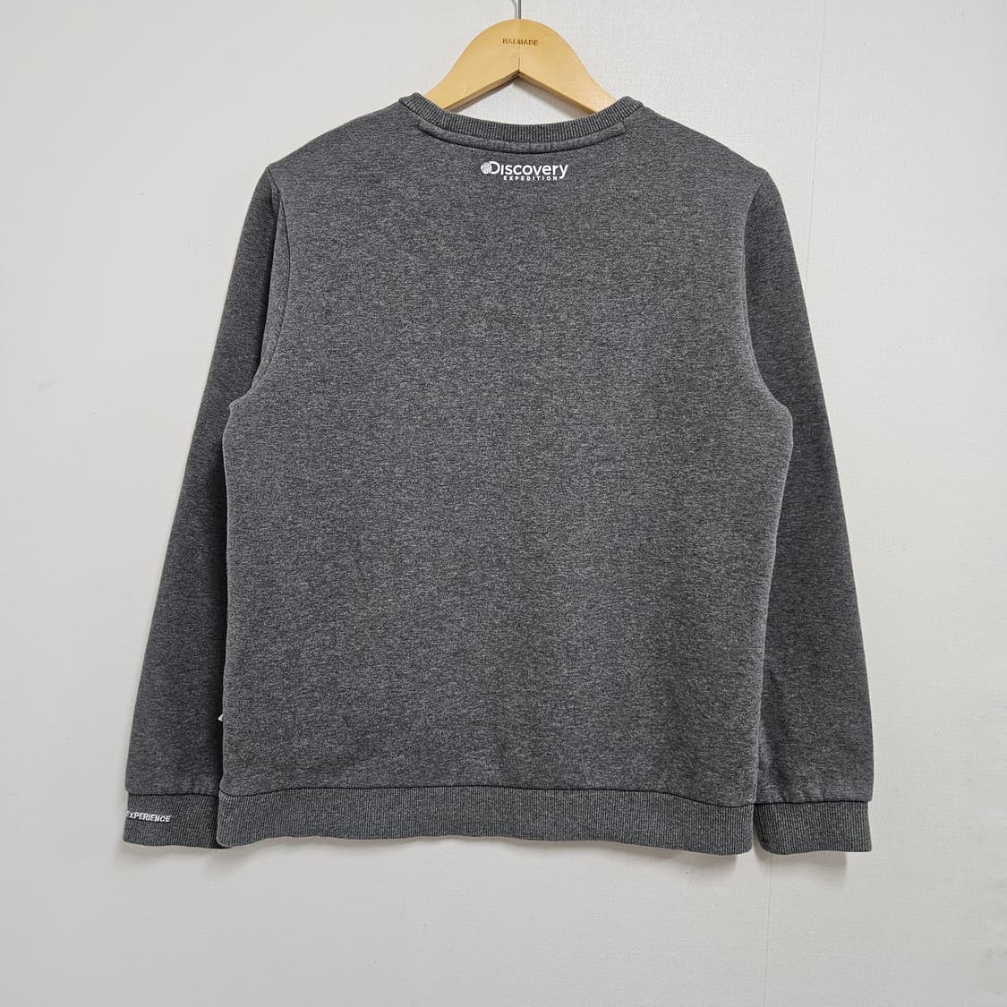 95 디스커버리 차콜 기모 맨투맨 상품이미지2