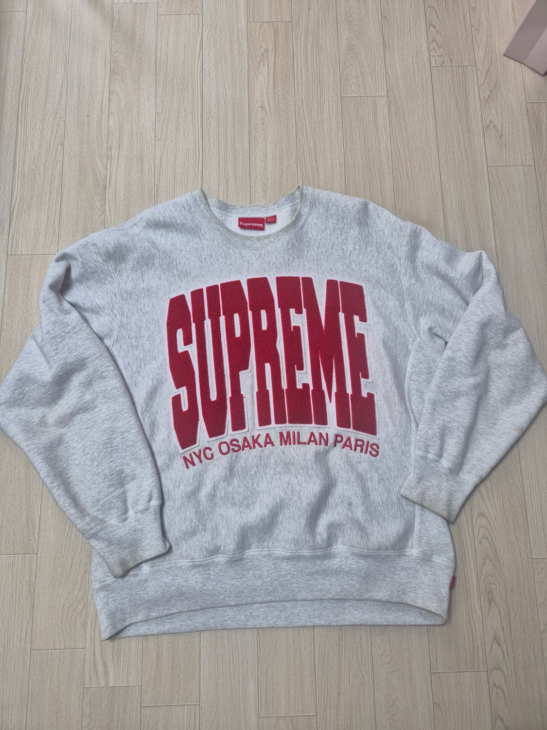 [L] 슈프림 21FW 시티스 아크 크루넥 애쉬 그레이 맨투맨 상품이미지1