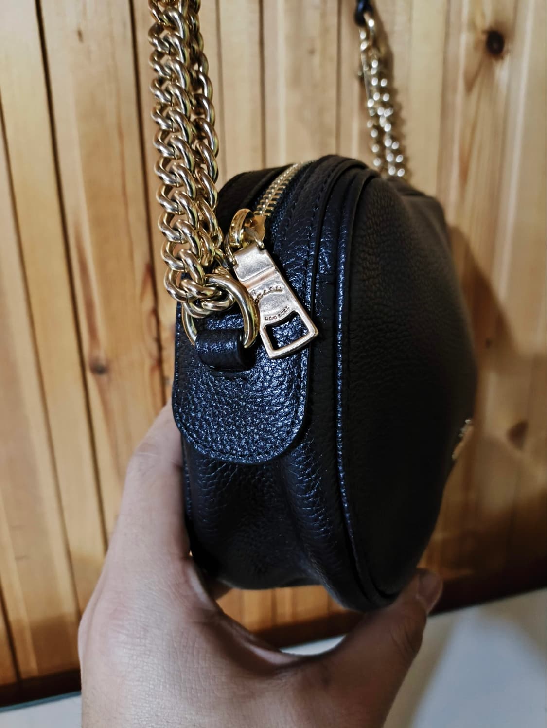 코치 카메라백 미니크로스백 상품이미지2