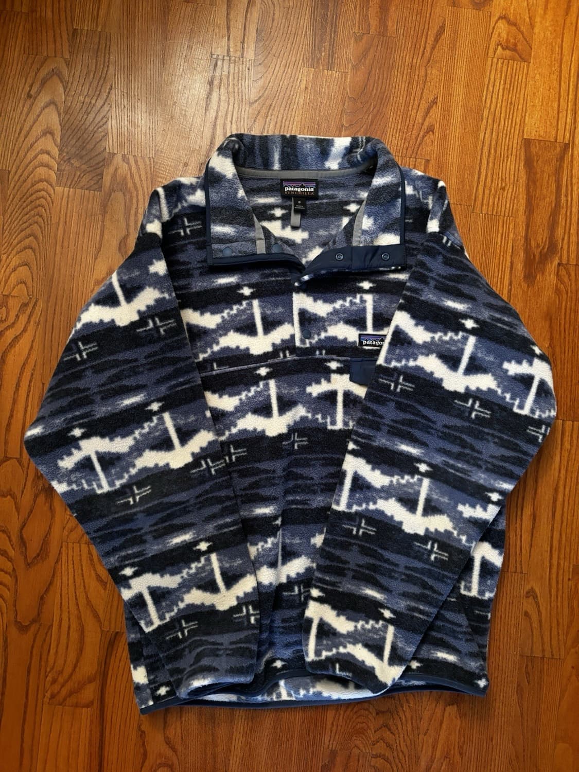 10s 파타고니아 신칠라 스냅-T 블루스트라이프/네이비 상품이미지1